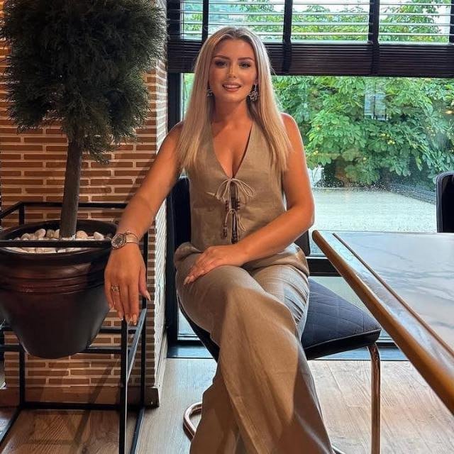 Selin Özada